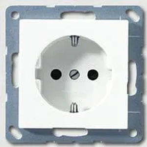 Изображение Розетка с заземлением и шторками 16А 250В A Flow белый A1520KIWW Jung